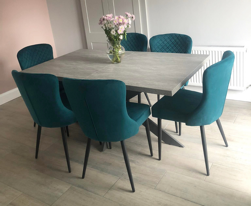 Remaro 1.6M Extending Dining Set Inc 6 Halle Dining Chairs