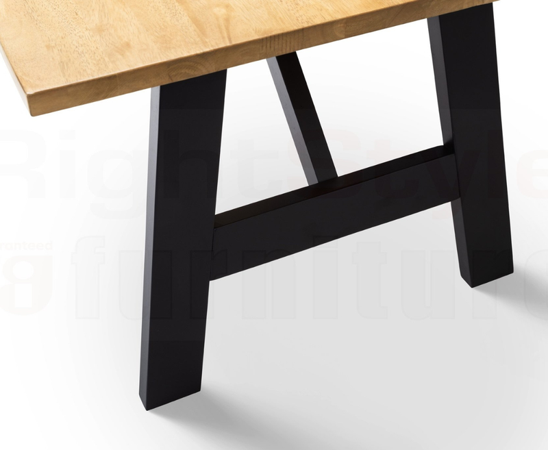 Heath Dining Table - Oak