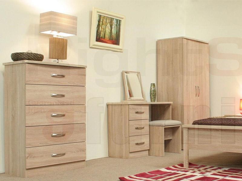 Lungo Mid Oak Bedend Chest (2 Drawers)